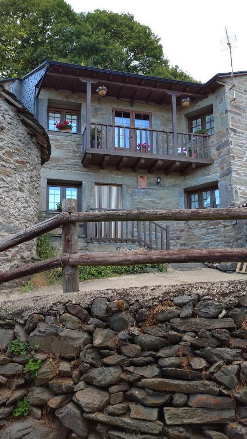 Casa Rural Leonor San Ciprian  Exterior photo
